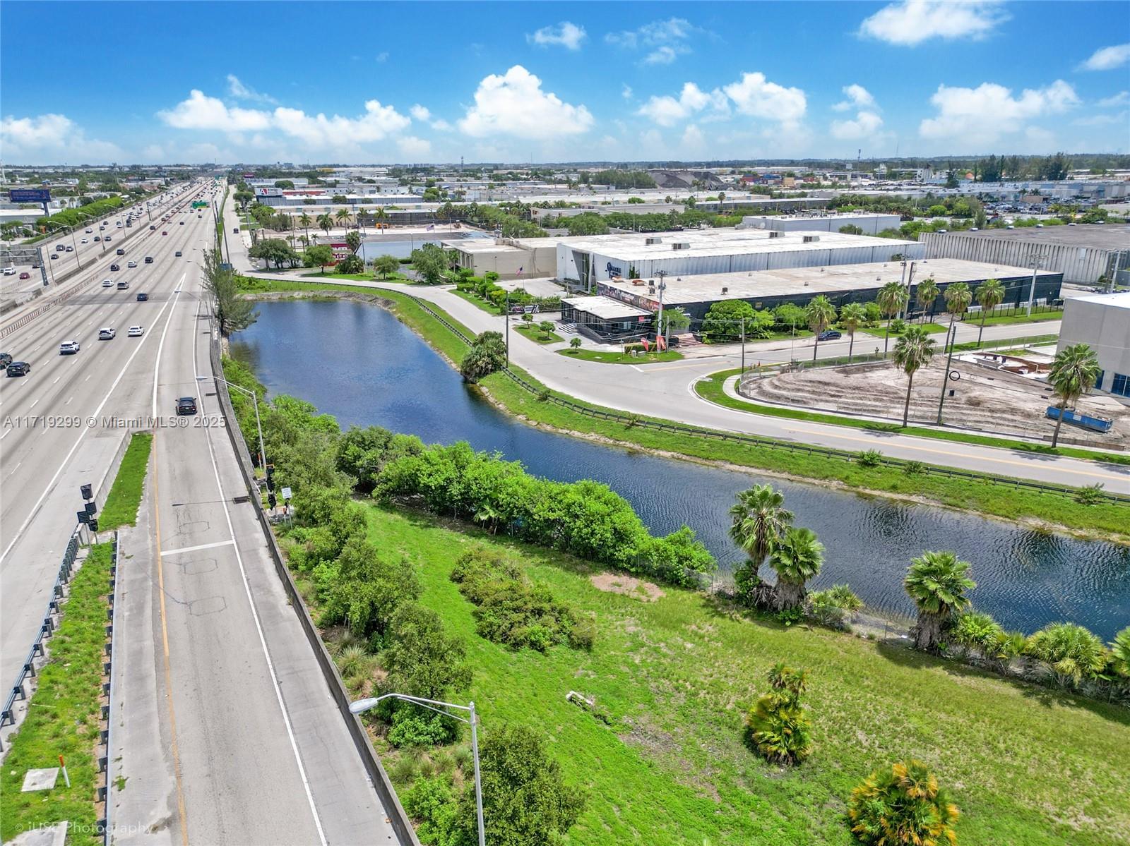 4101 is a prime warehouse with open exposure to the Palmetto Expressway (826) and close to MIA International airport.
The property consists of +/-33,396 SF rentable area sitting on +/- 59,456 SF lot.
Current owner has legally sub-divided the property receiving income from 3 different tenants, each with its own Certificate of Use (CU) for maximum rental income and different uses. Property can be converted back to an open regular warehouse. Property is suitable for an end user looking to expand the business, while receiving income from the other Tenants and keeping the option open to expand further in the future. In addition signage opportunities facing Palmetto Expressway.
The property provides ample parking, with two loading docks. The warehouse portion has 17' ceilings throughout.
