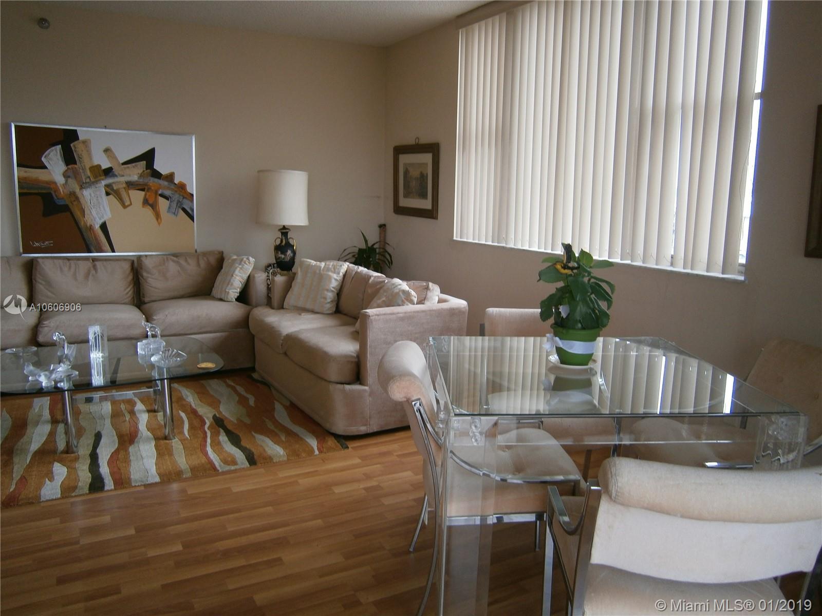 HILLCREST EAST #26 CONDO - Residential