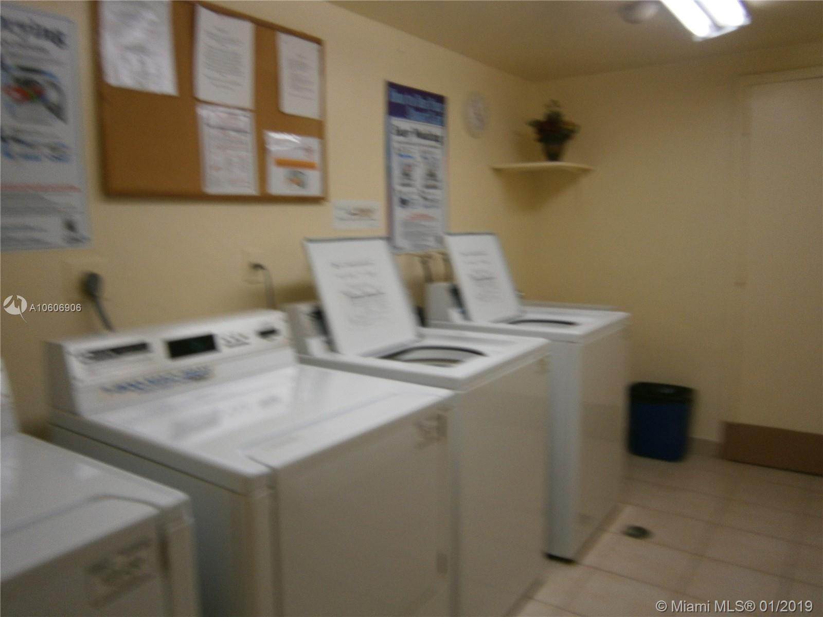 HILLCREST EAST #26 CONDO - Residential