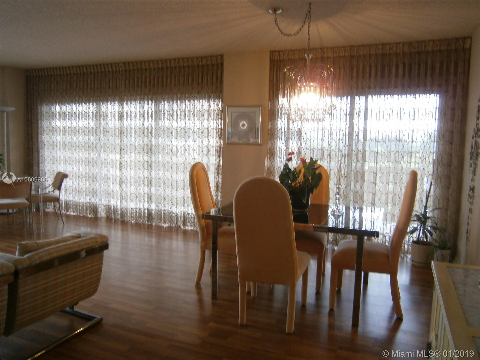 HILLCREST EAST #26 CONDO - Residential