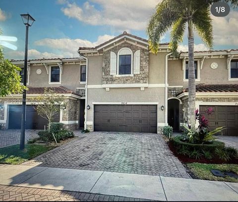 Photo of 9614 Waterview Way, Parkland, FL 33076 (MLS # A11882045)