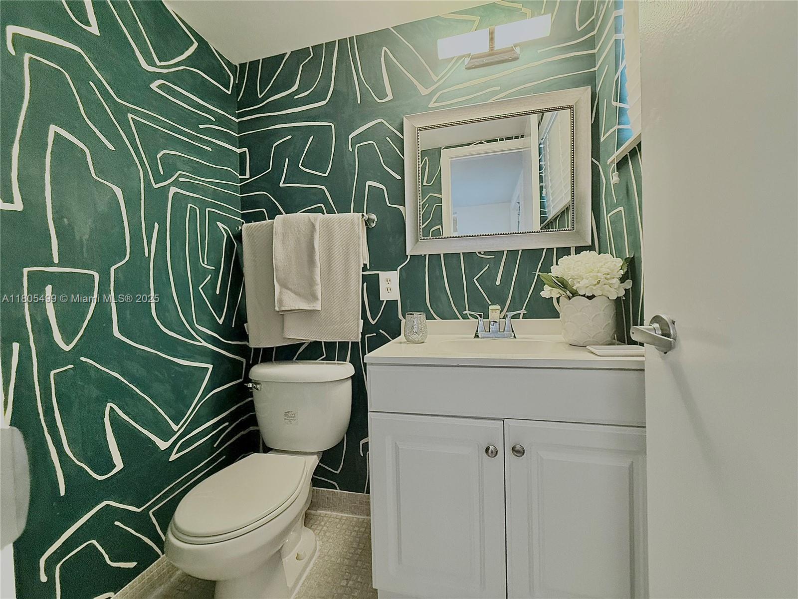 6770 Royal Palm Blvd 206L, Margate, FL, 33063/$128,500 4 6770 Royal Palm Blvd 206L