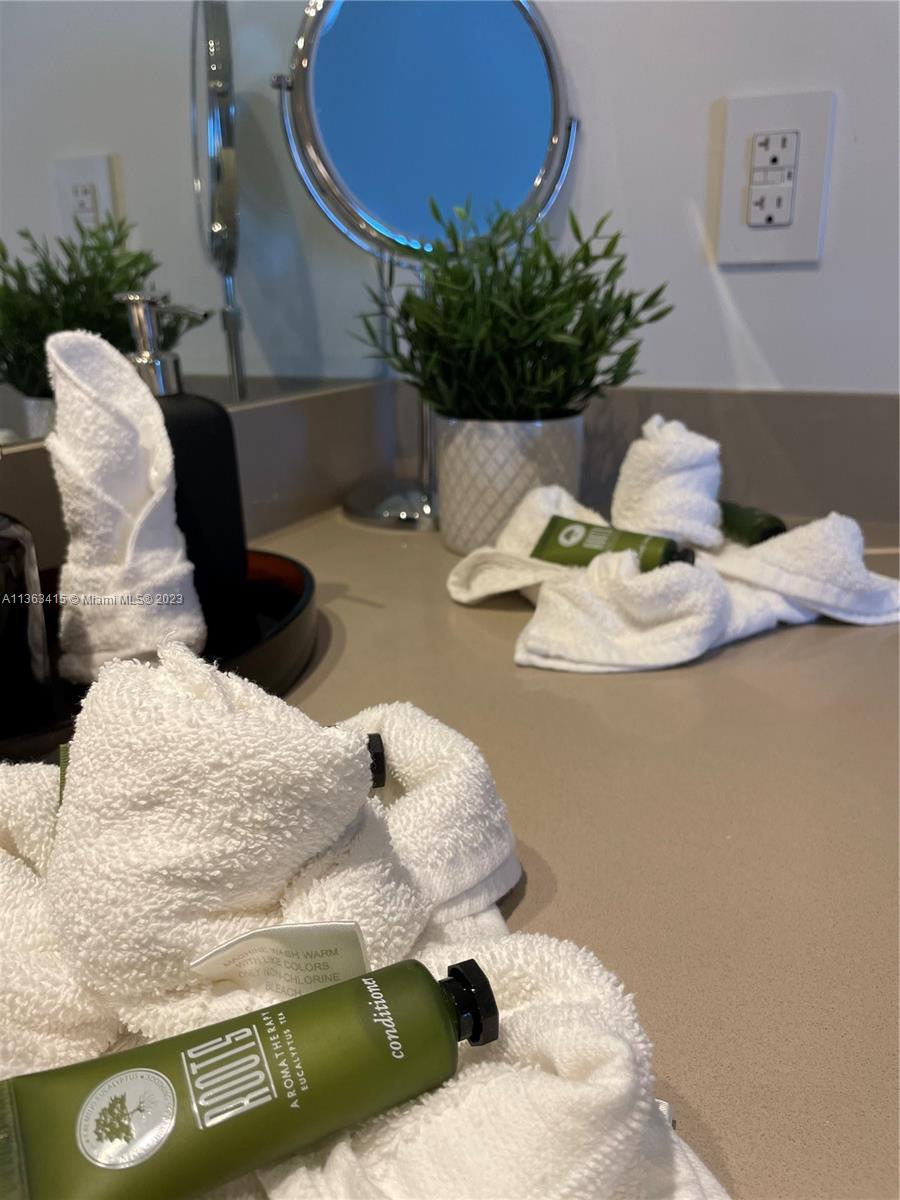 4111 SOUTH OCEAN DRIVE CO - Residential Lease