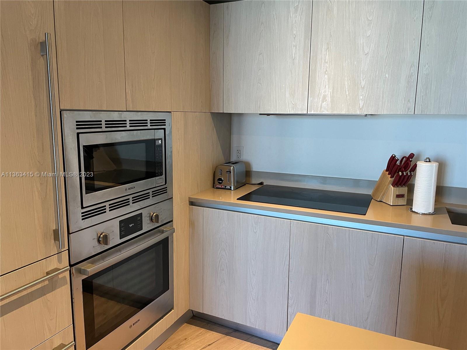 4111 SOUTH OCEAN DRIVE CO - Residential Lease