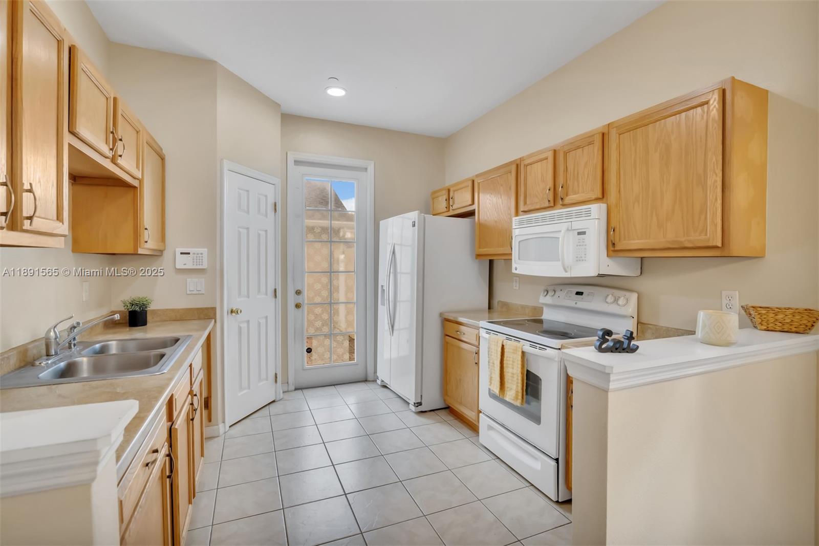 MORNINGSIDE AT LAKE NONA - Residential