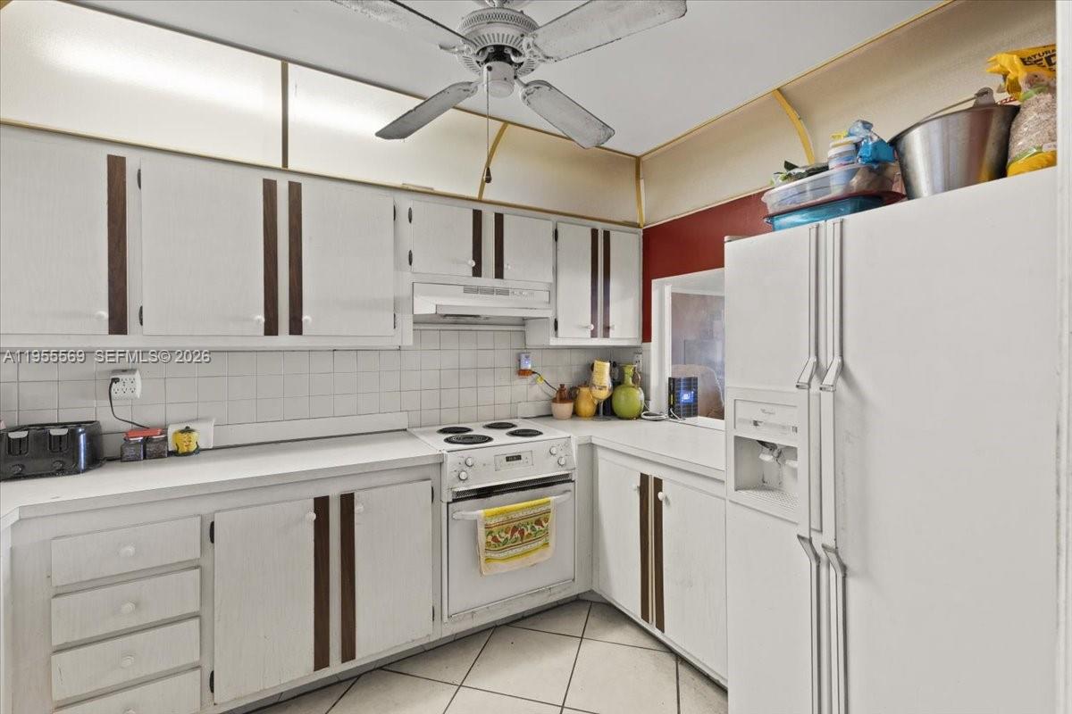 ORCHID TREE CONDO THREE - Residential