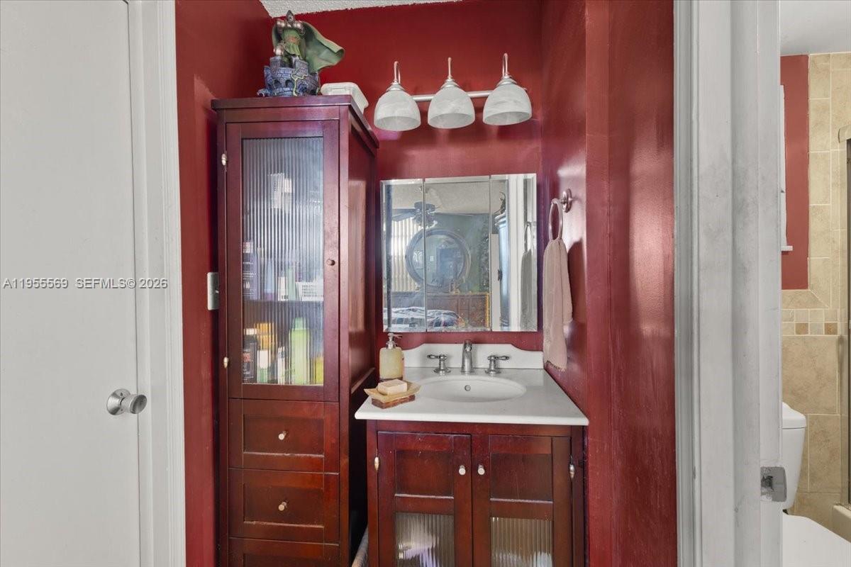 ORCHID TREE CONDO THREE - Residential