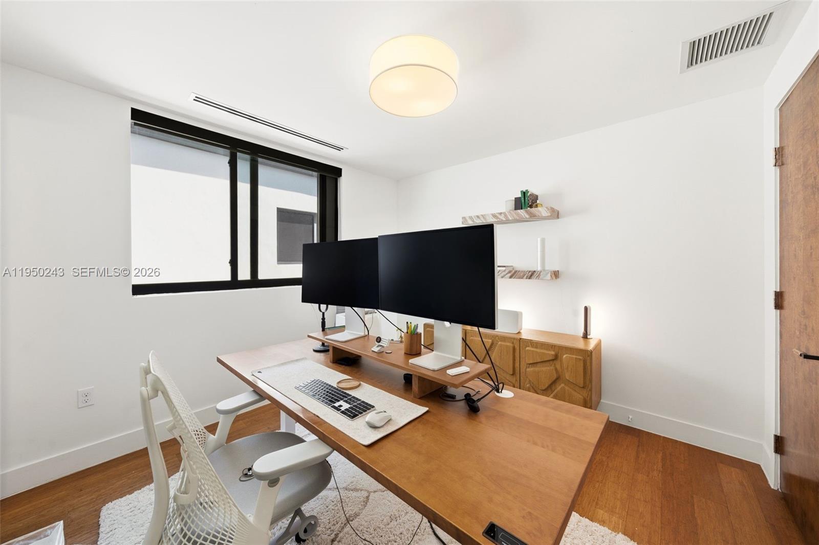 3061-3063 CONDO - Residential