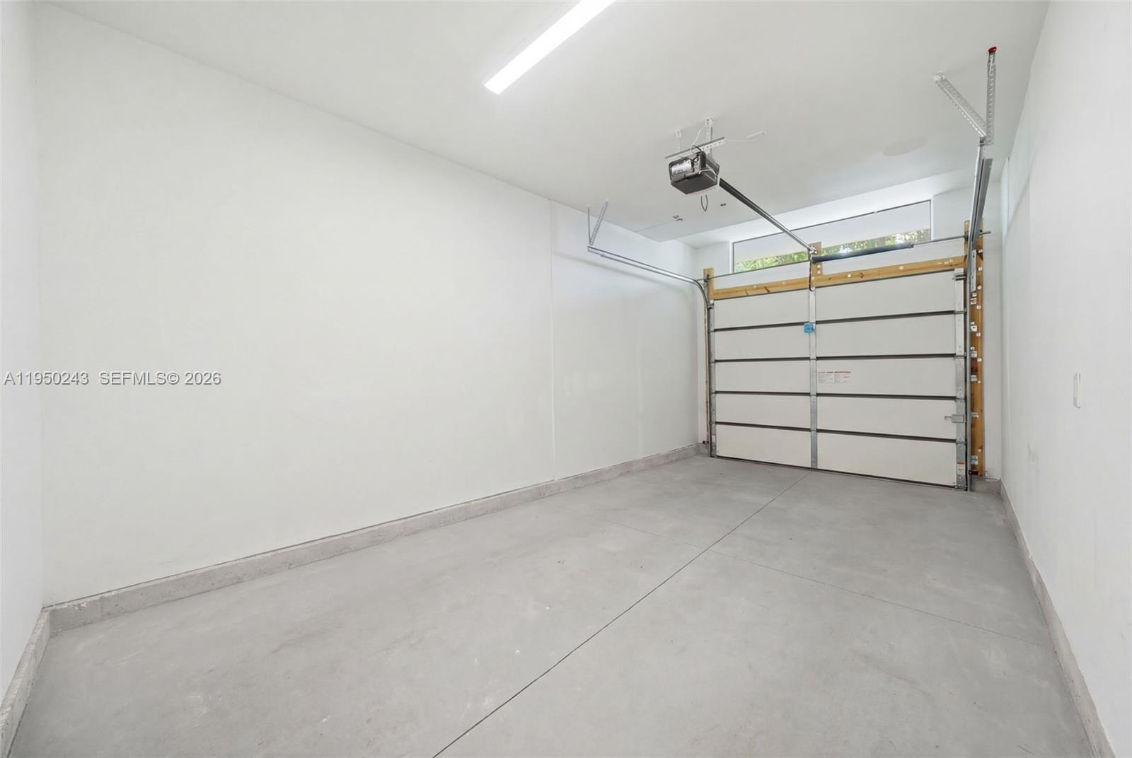 3061-3063 CONDO - Residential