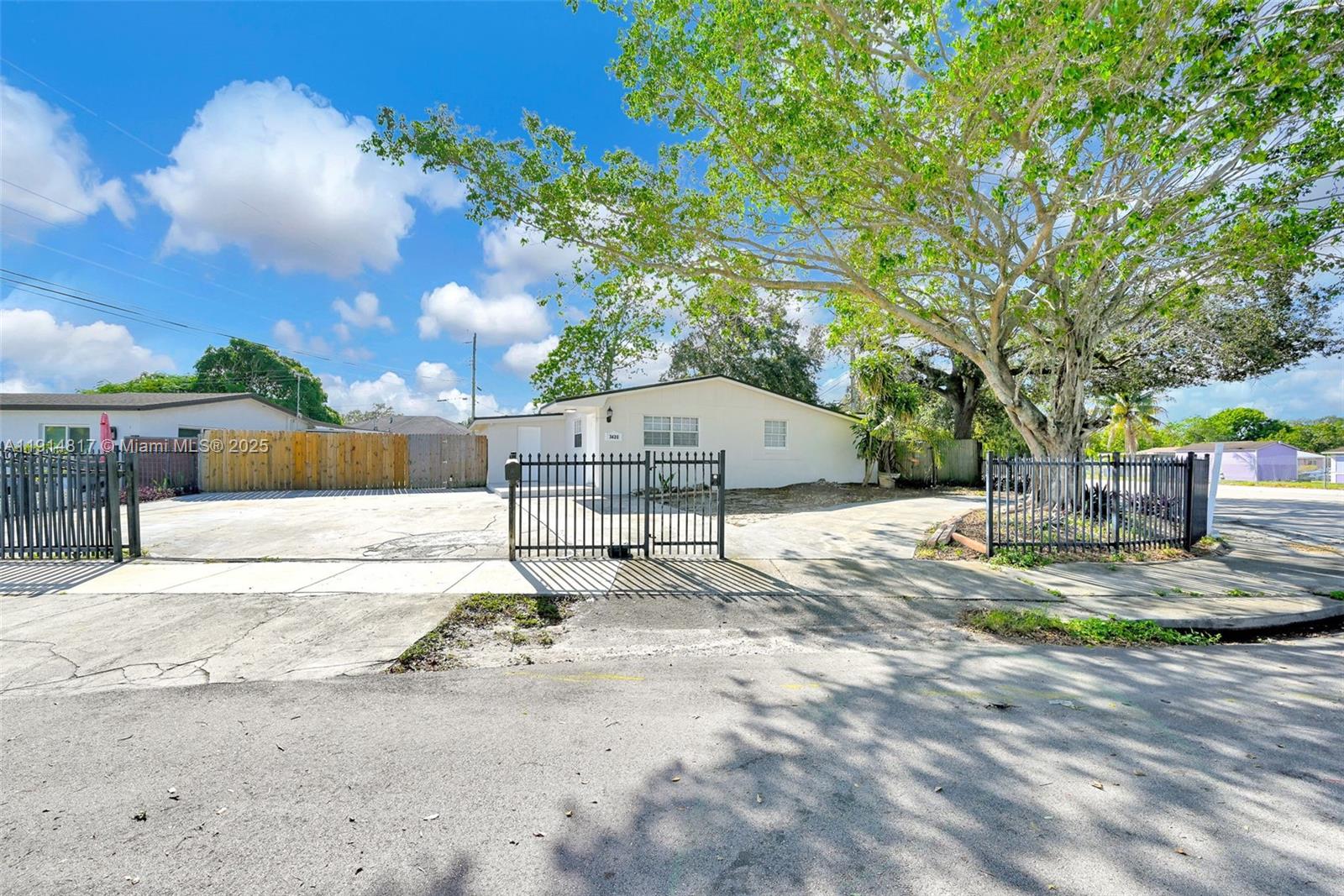 RIVERDALE ESTS SEC 1 - Residential