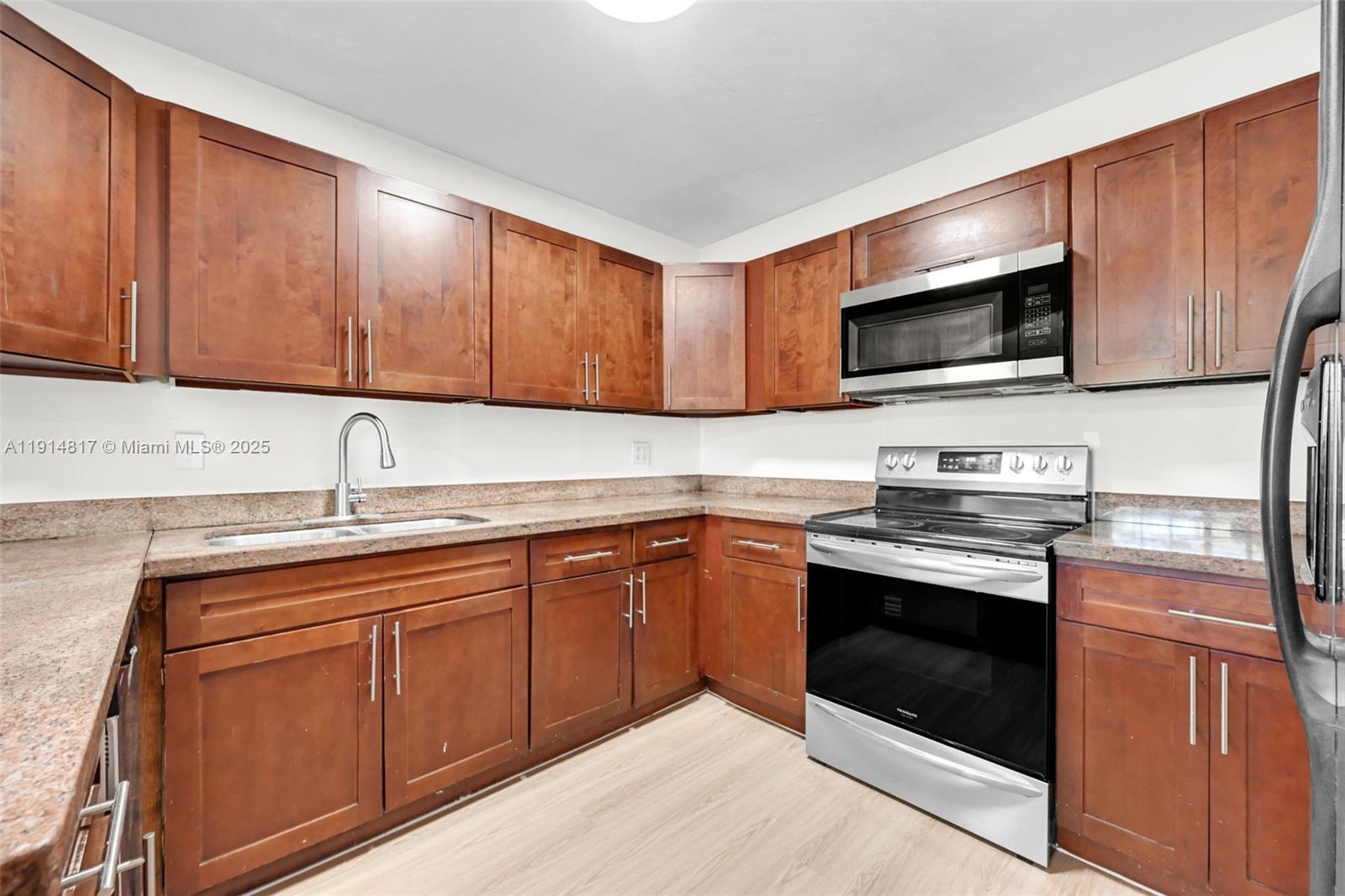 RIVERDALE ESTS SEC 1 - Residential