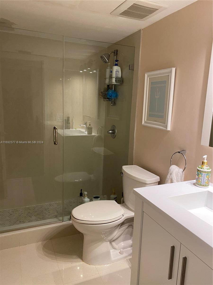 CALUSA POINT - Residential