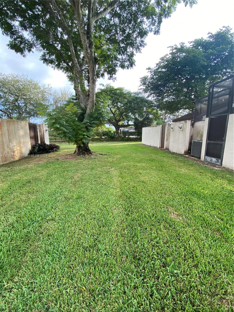 CALUSA POINT - Residential