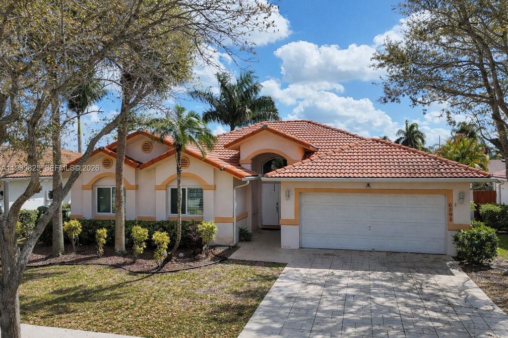 Photo of 16898 Crestview Ln, Weston, FL 33326 (MLS # A11985825)