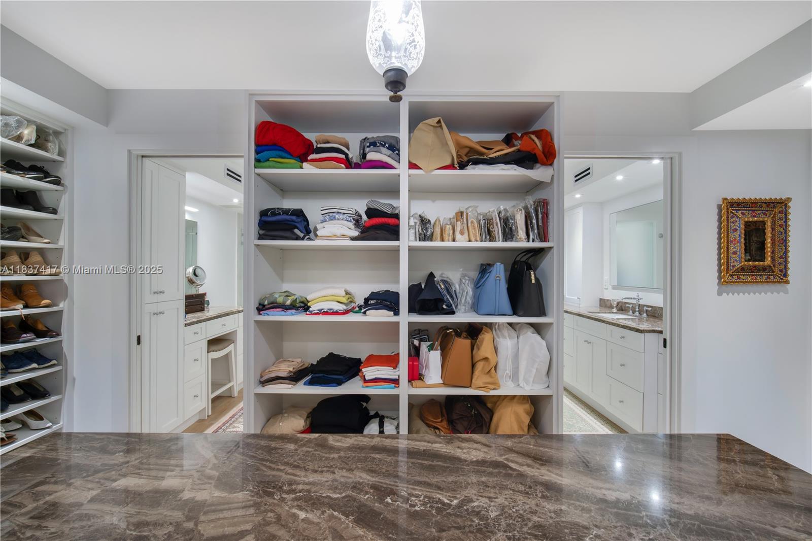 GABLES BATH CLUB APTS CON - Residential