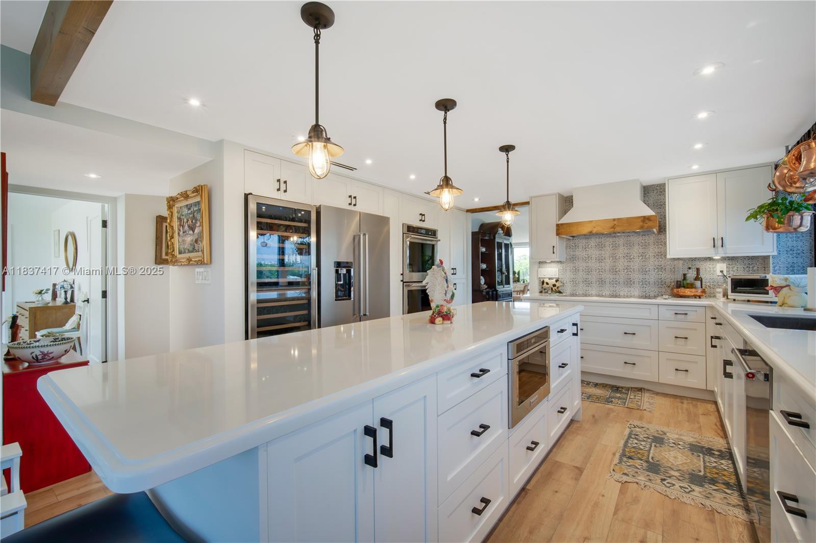 GABLES BATH CLUB APTS CON - Residential