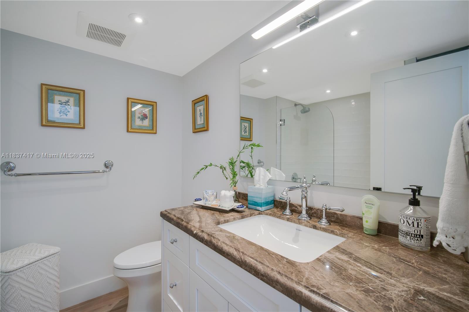 GABLES BATH CLUB APTS CON - Residential