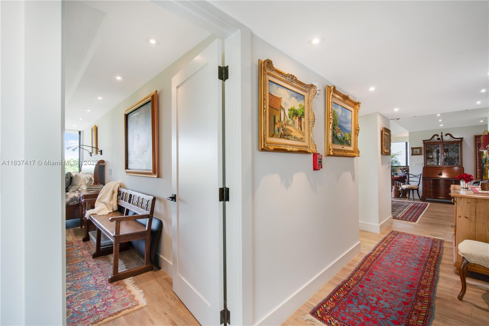 GABLES BATH CLUB APTS CON - Residential