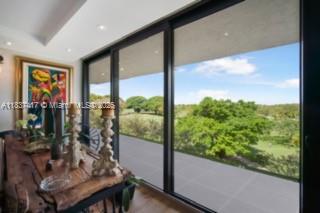 GABLES BATH CLUB APTS CON - Residential