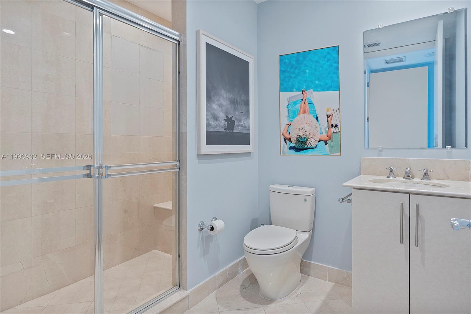 CONTINUUM ON SOUTH BEACH - Residential