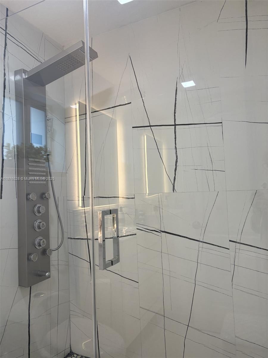 KAYLA S PLACE - Residential