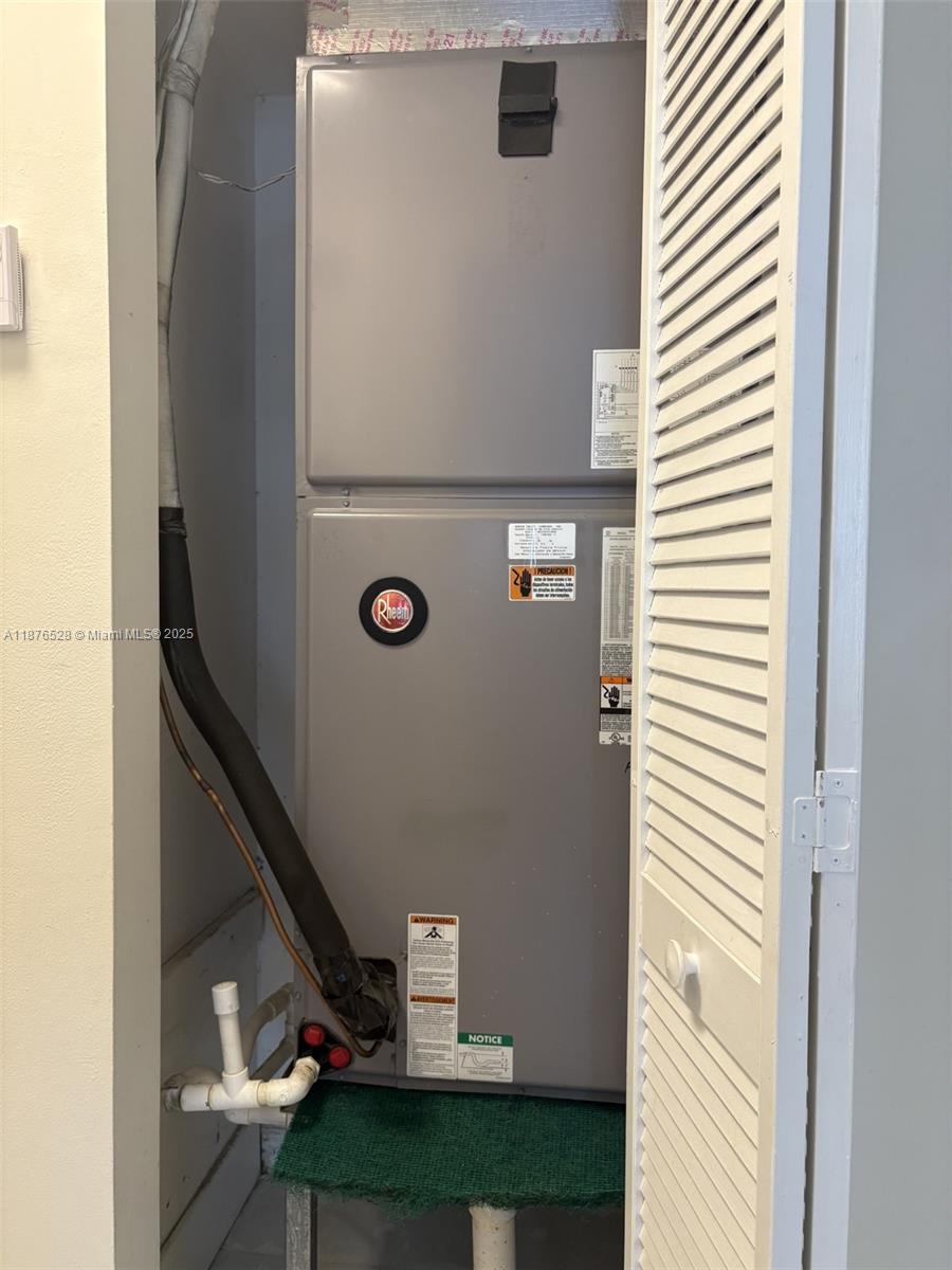 KAYLA S PLACE - Residential