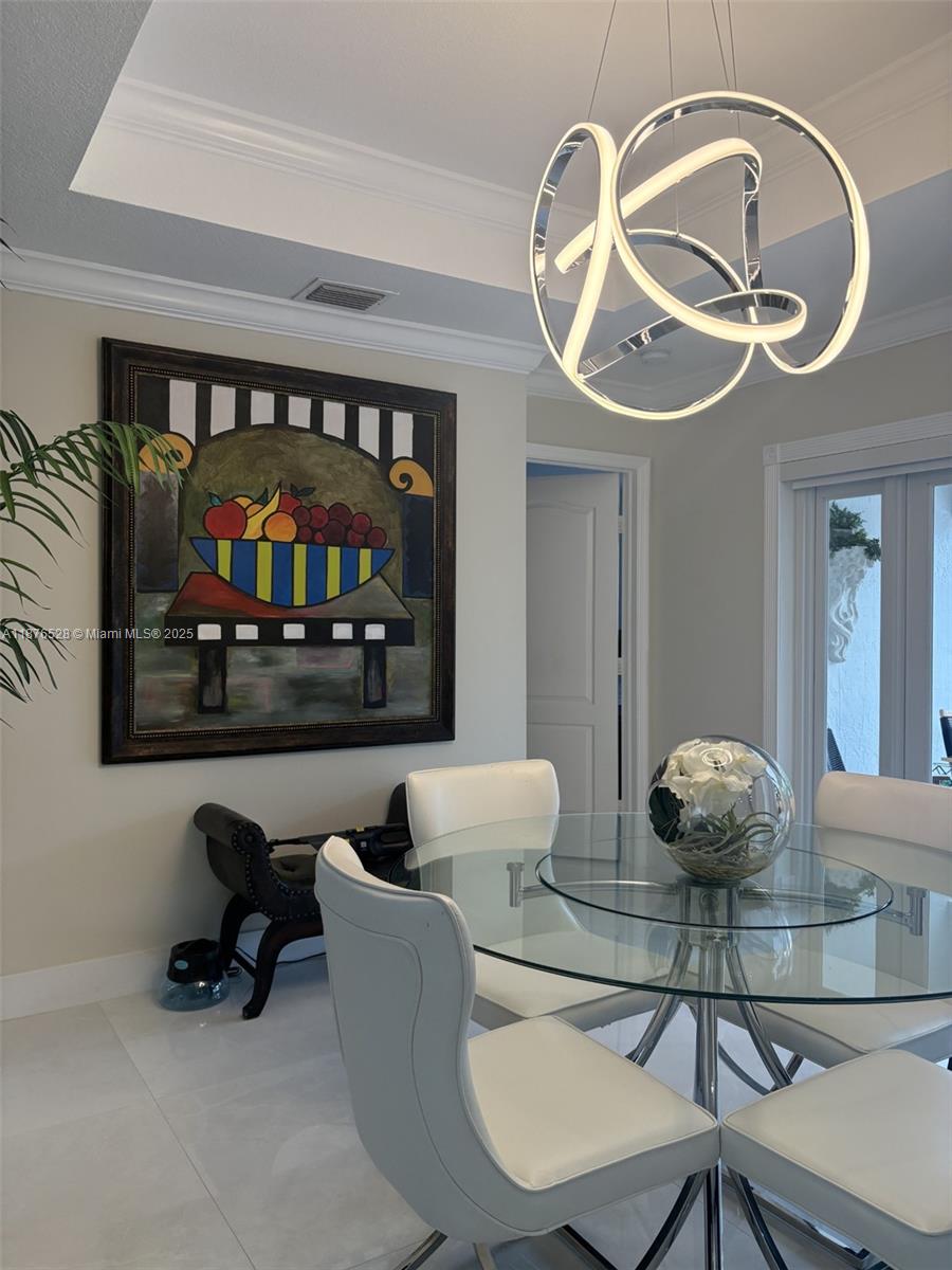 KAYLA S PLACE - Residential