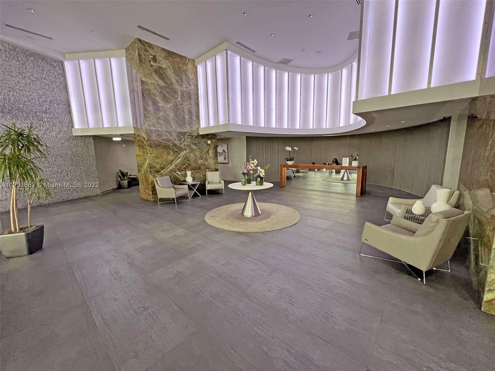 IVY CONDO - Residential