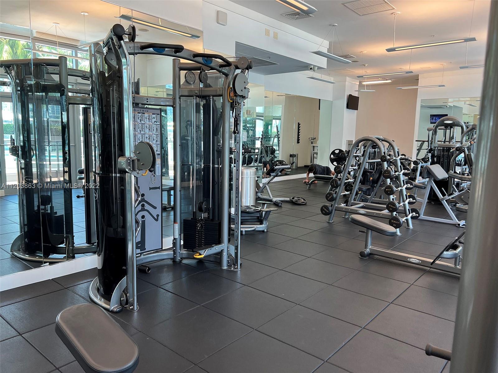 IVY CONDO - Residential