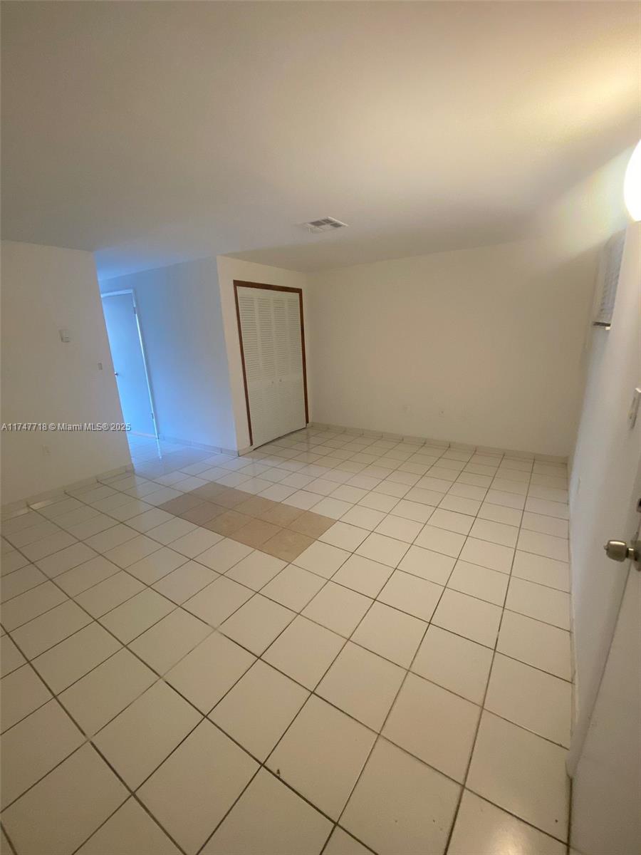 EL BOSQUE AT LITTLE HAVAN - Residential Lease