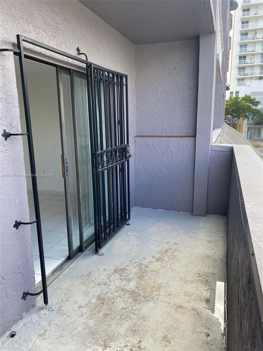 EL BOSQUE AT LITTLE HAVAN - Residential Lease