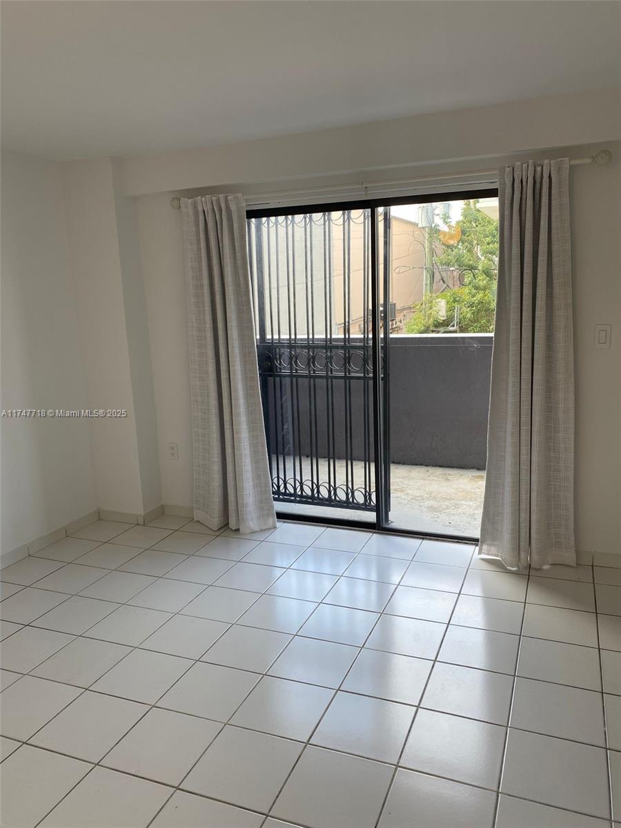 EL BOSQUE AT LITTLE HAVAN - Residential Lease