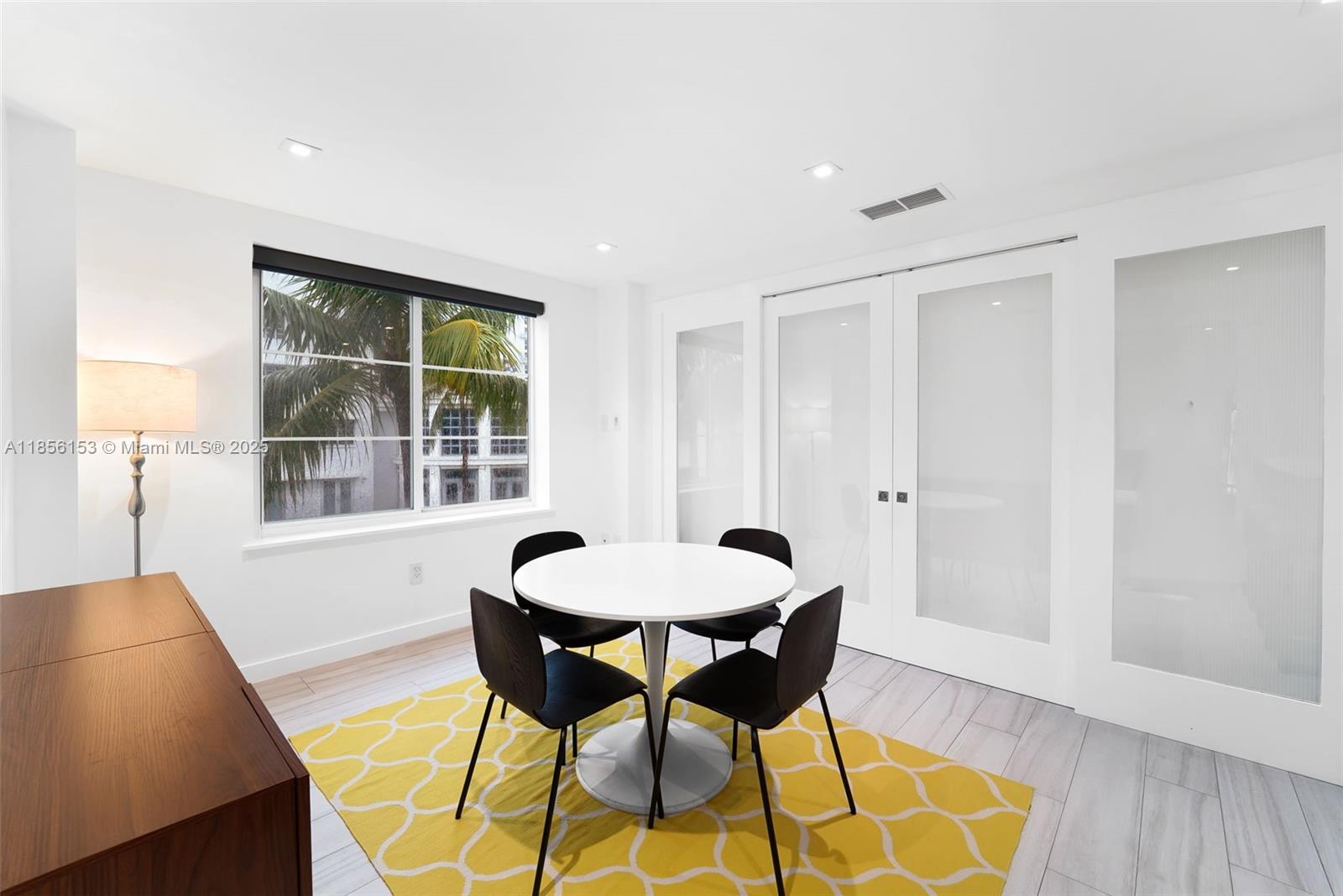 THE DRAKE CONDO - Residential Lease