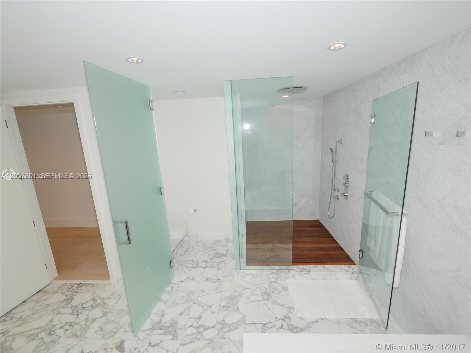 OCEANA BAL HARBOUR CONDO - Residential Lease