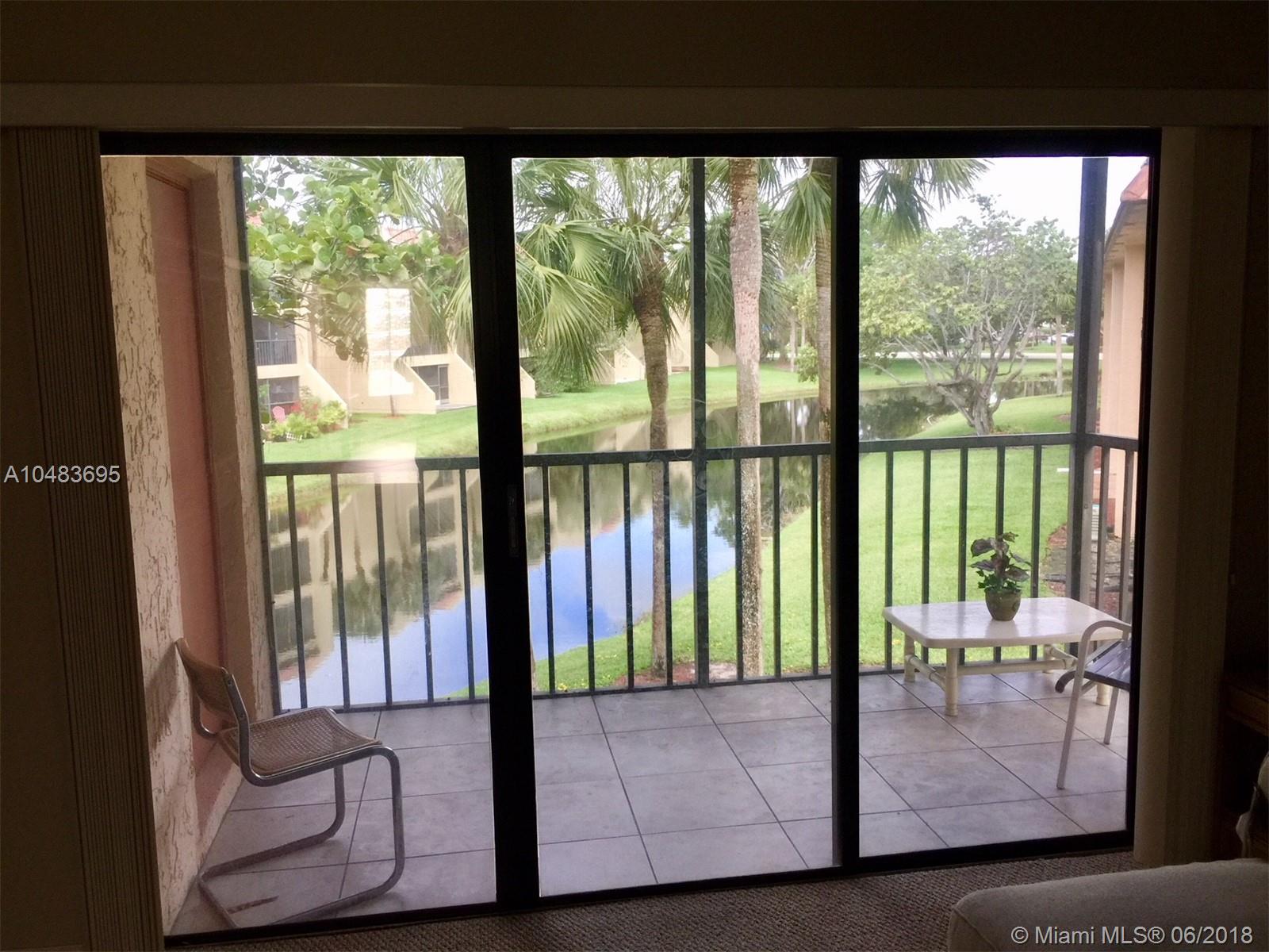 RACQUET CLUB APTS - Residential