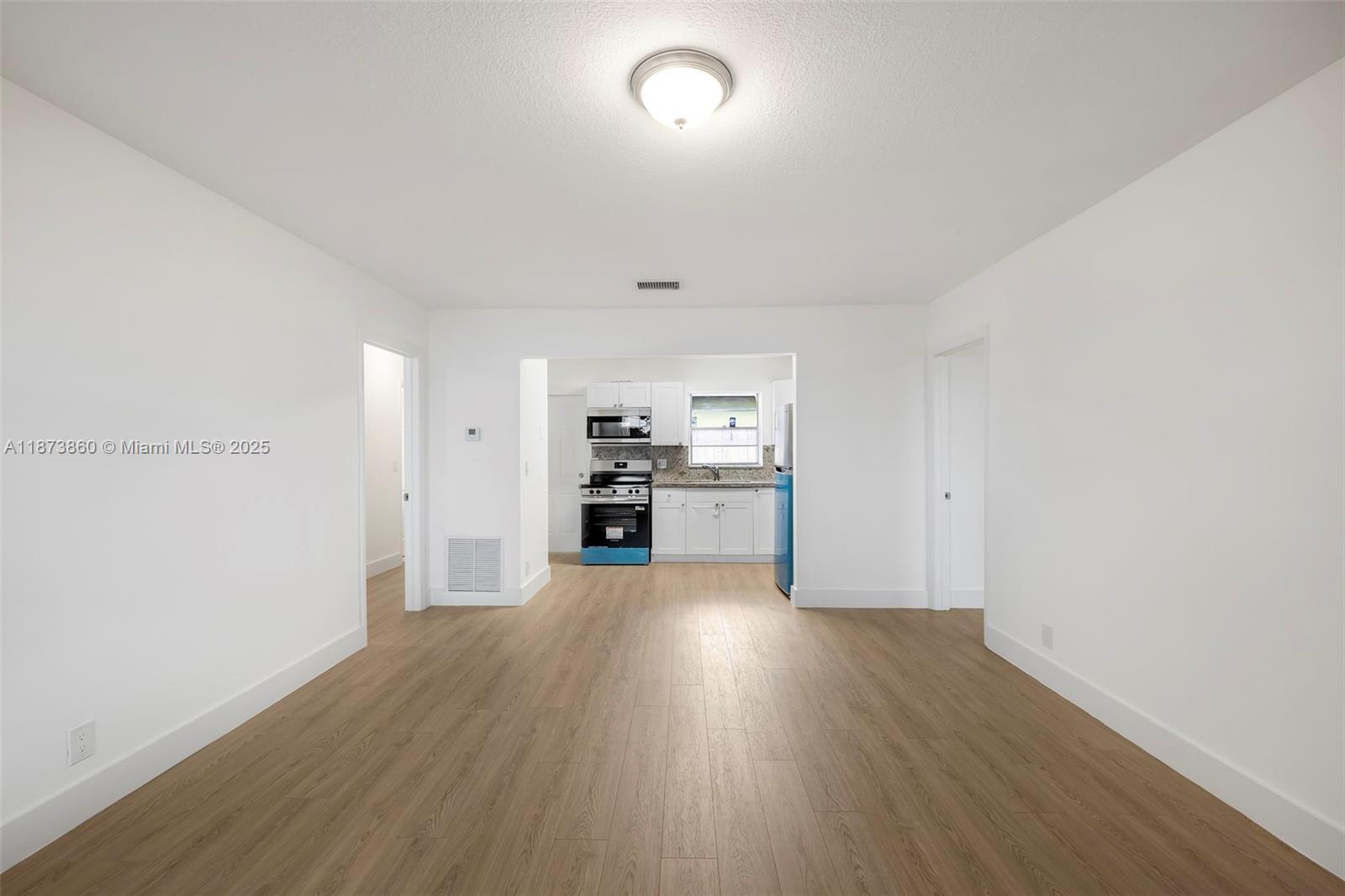 HOLLYWOOD SOUTH SIDE ADD - Residential Income