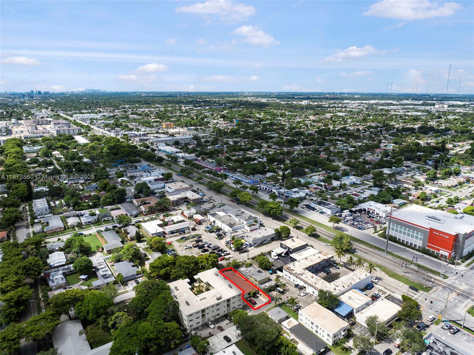 HOLLYWOOD SOUTH SIDE ADD - Residential Income