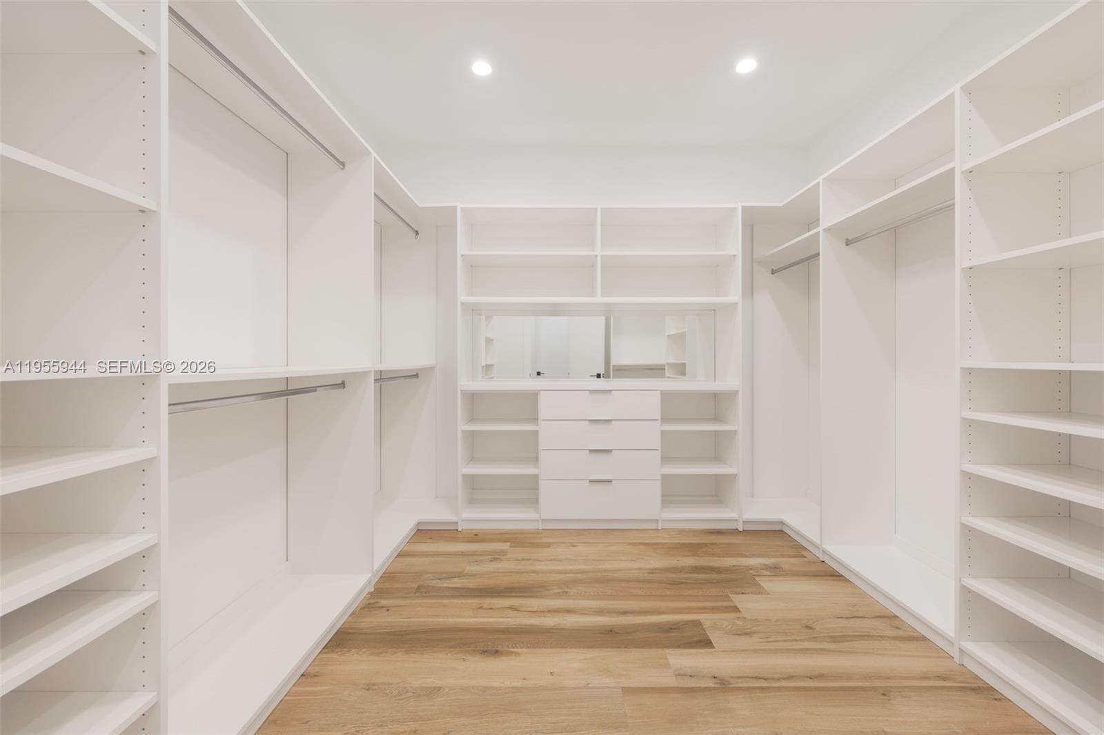 CARTERS ADDN TO COCONUT G - Residential