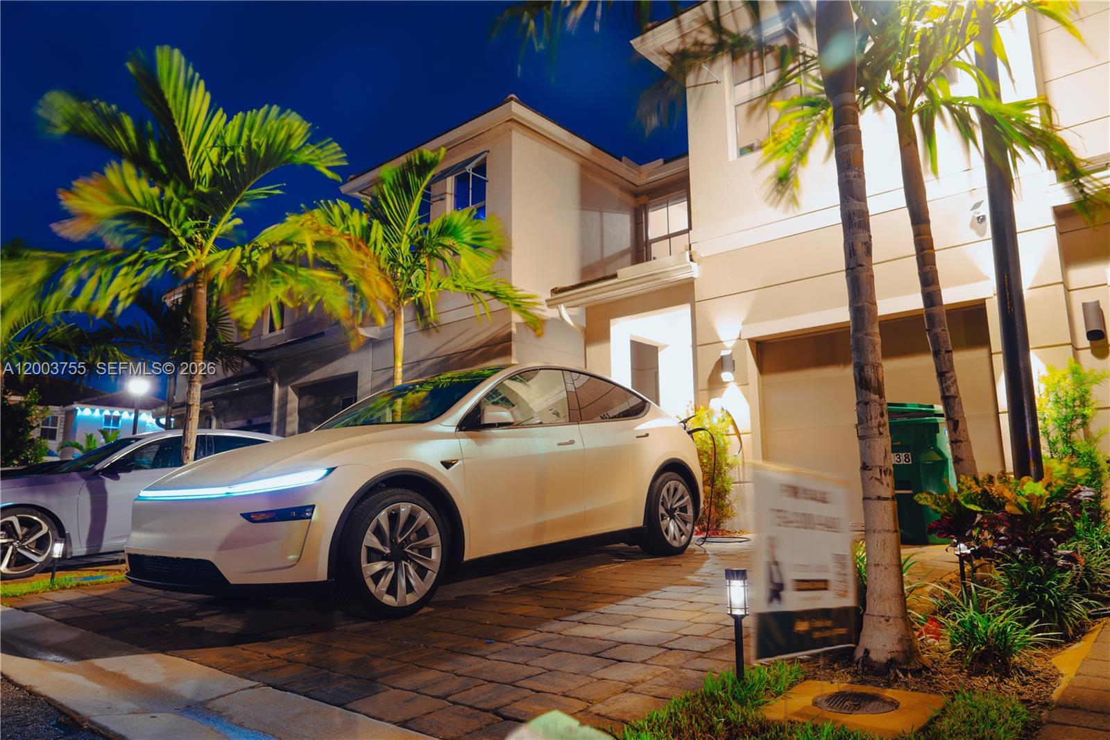 MERRICK SQUARE - Residential