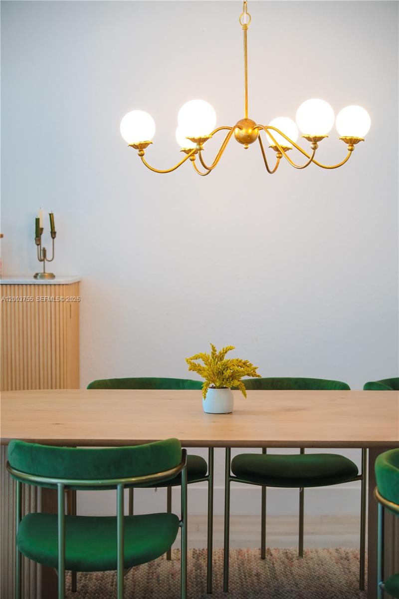 MERRICK SQUARE - Residential