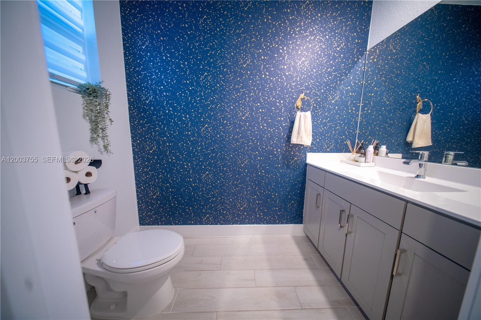 MERRICK SQUARE - Residential