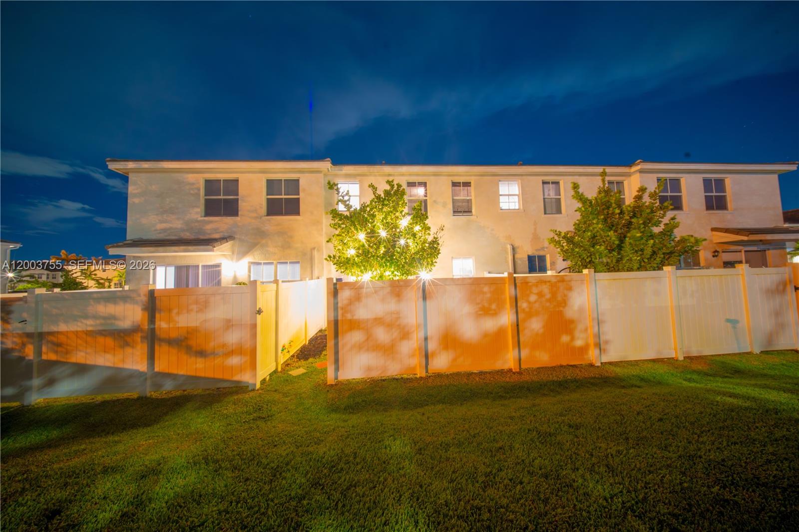 MERRICK SQUARE - Residential