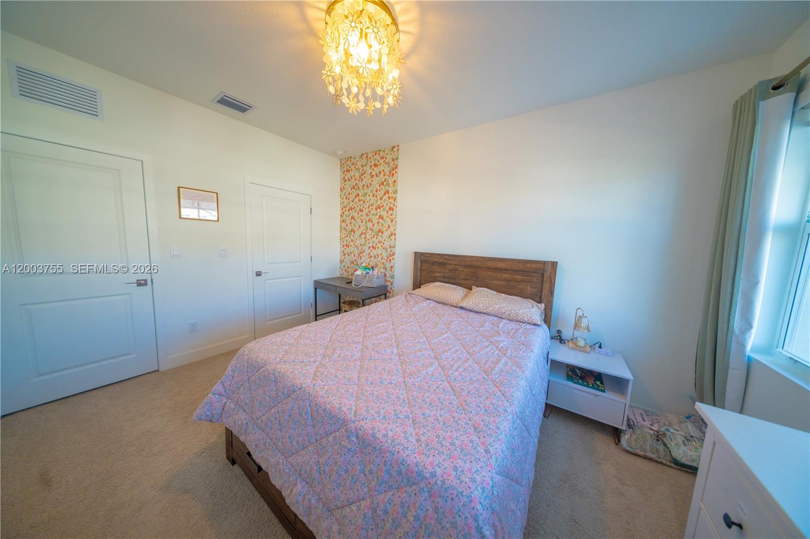 MERRICK SQUARE - Residential