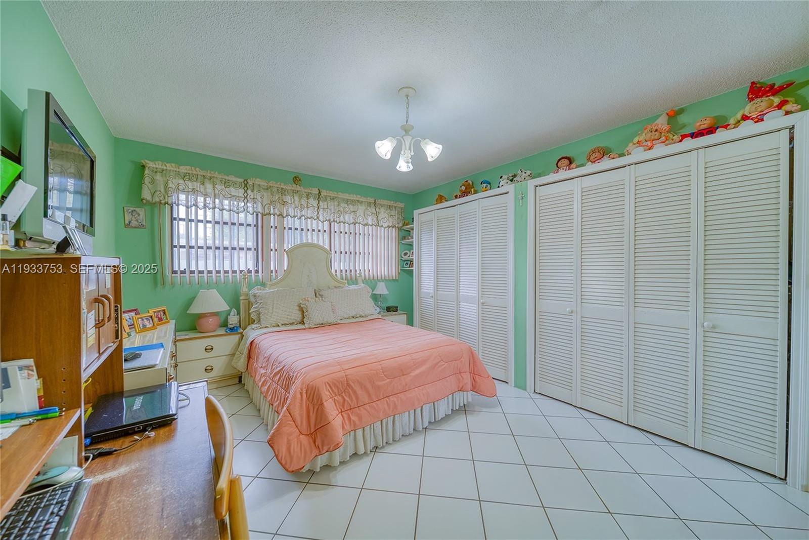 INTAG GARDENS - Residential