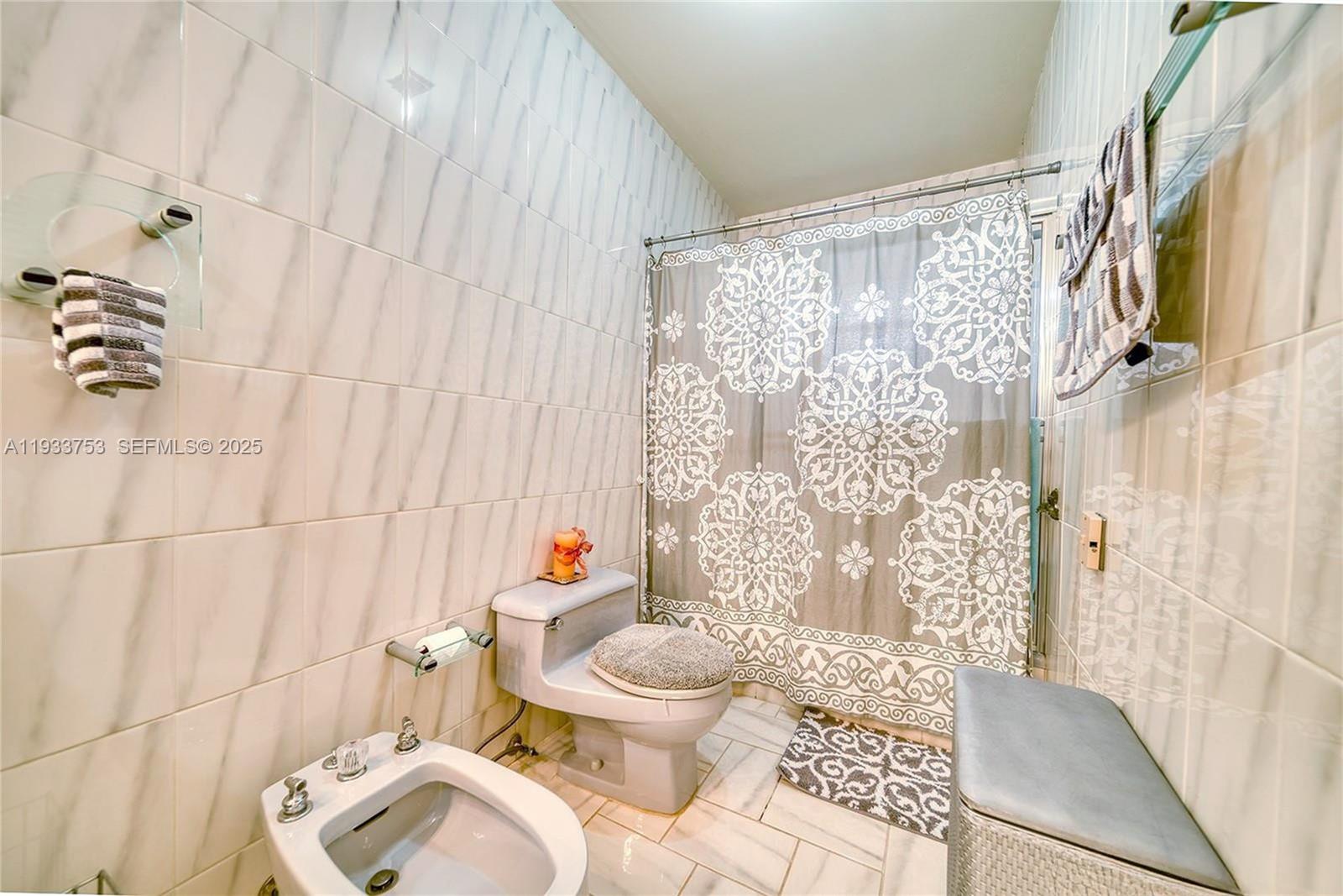 INTAG GARDENS - Residential