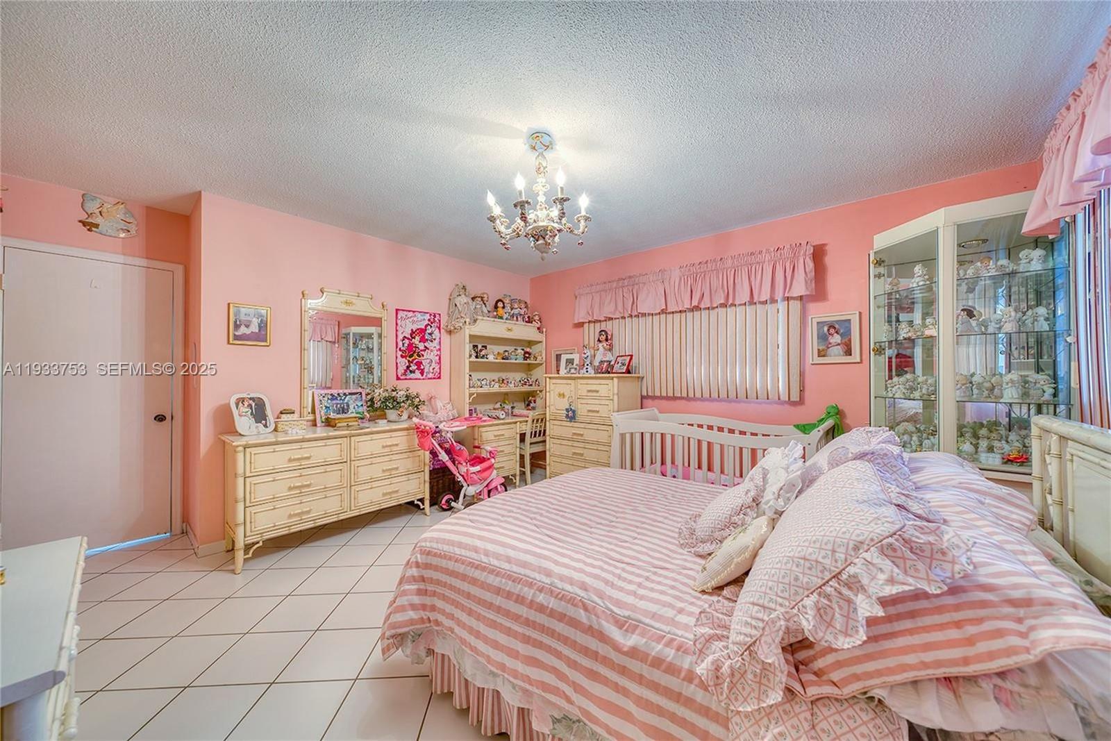 INTAG GARDENS - Residential