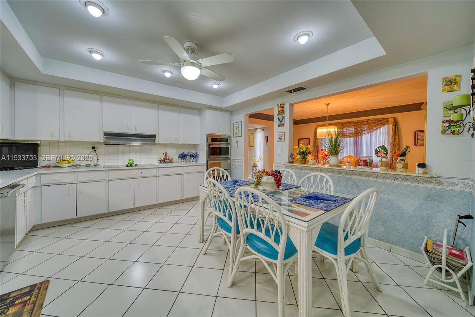 INTAG GARDENS - Residential