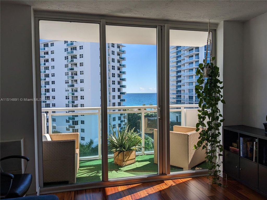 Photo of 3000 S Ocean Dr #806, Hollywood, FL 33019 (MLS # A11514891)