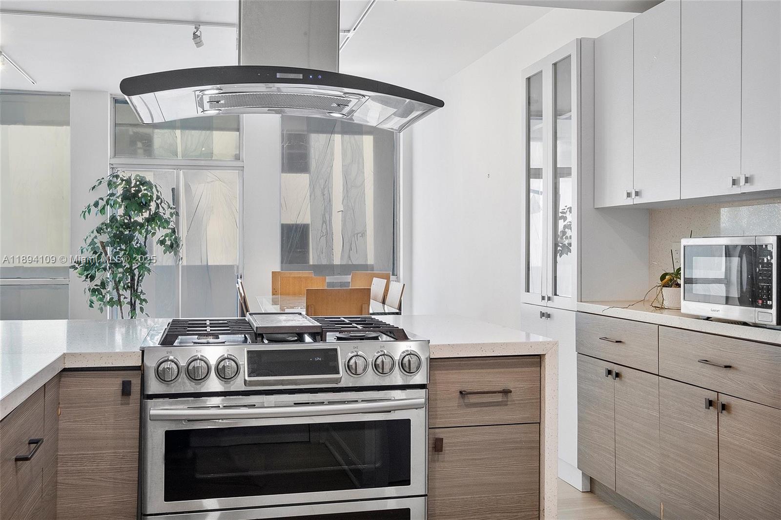 DAVID WILLIAM HOTEL CONDO - Residential
