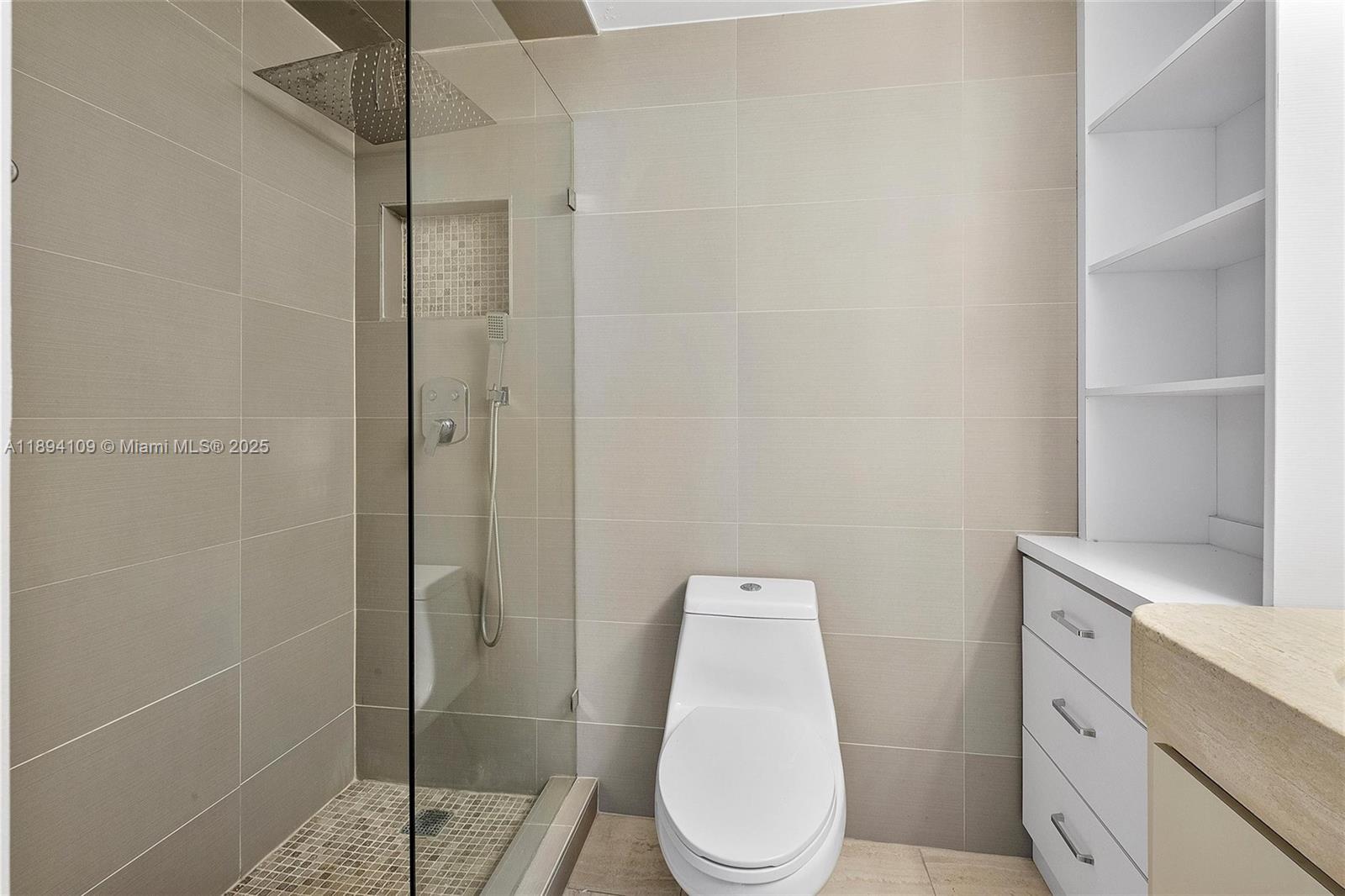 DAVID WILLIAM HOTEL CONDO - Residential